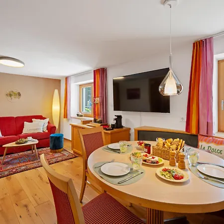 Carolines Appartement Au - Bergblick, Terrasse, Parkplatz, Zentraler Punkt Zum Ski- Und Wandergebiet, Hund Willkommen - Ideal Fuer Familien Und Naturverbundene Paare Apartment Au (Bregenz)