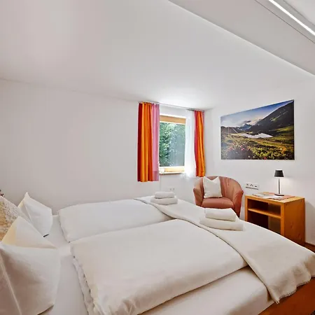 Carolines Appartement Au - Bergblick, Terrasse, Parkplatz, Zentraler Punkt Zum Ski- Und Wandergebiet, Hund Willkommen - Ideal Fuer Familien Und Naturverbundene Paare