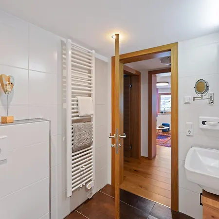 Carolines Appartement Au - Bergblick, Terrasse, Parkplatz, Zentraler Punkt Zum Ski- Und Wandergebiet, Hund Willkommen - Ideal Fuer Familien Und Naturverbundene Paare *