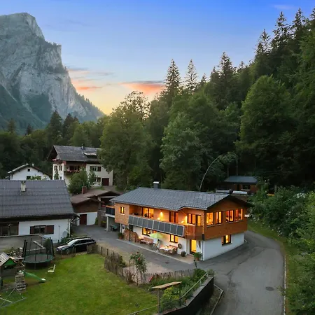Lägenhet Carolines Appartement Au - Bergblick, Terrasse, Parkplatz, Zentraler Punkt Zum Ski- Und Wandergebiet, Hund Willkommen - Ideal Fuer Familien Und Naturverbundene Paare *
